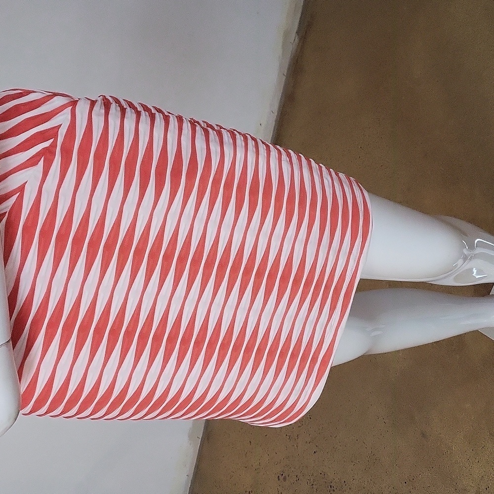 Guess Dress - Picture 3 of 11
